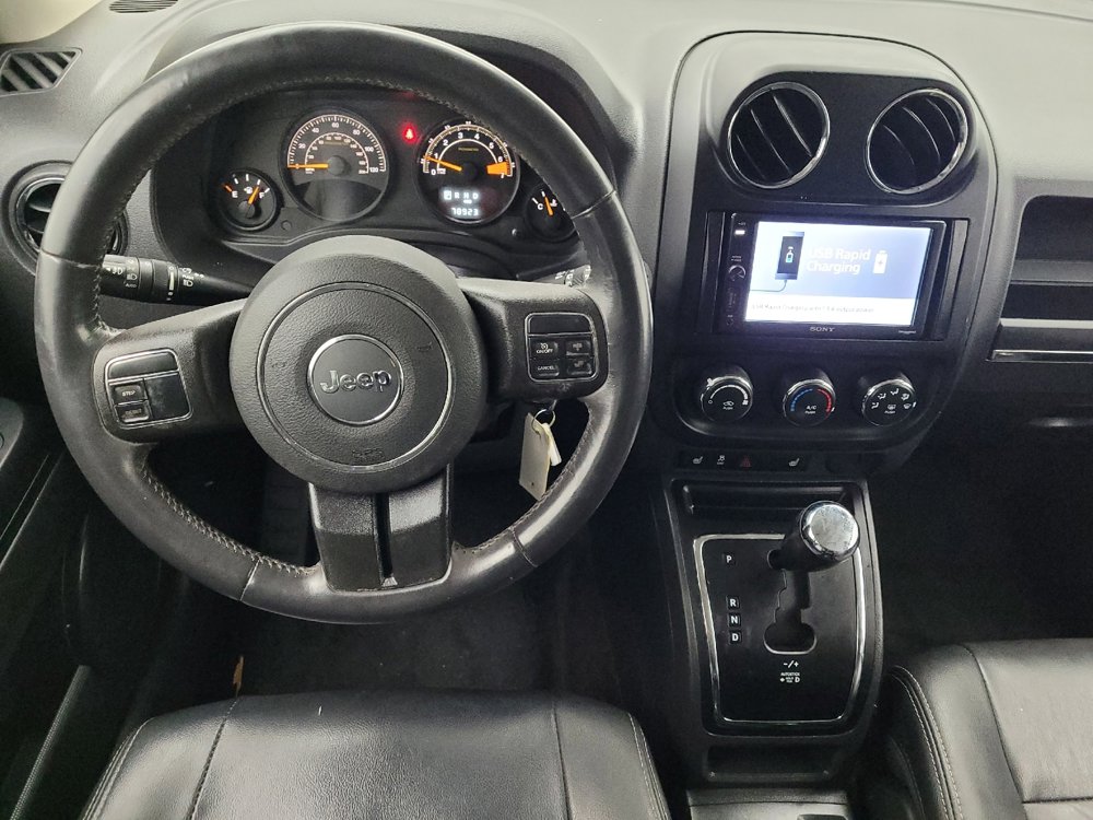 Used 2017 Jeep Patriot High Altitude image 22