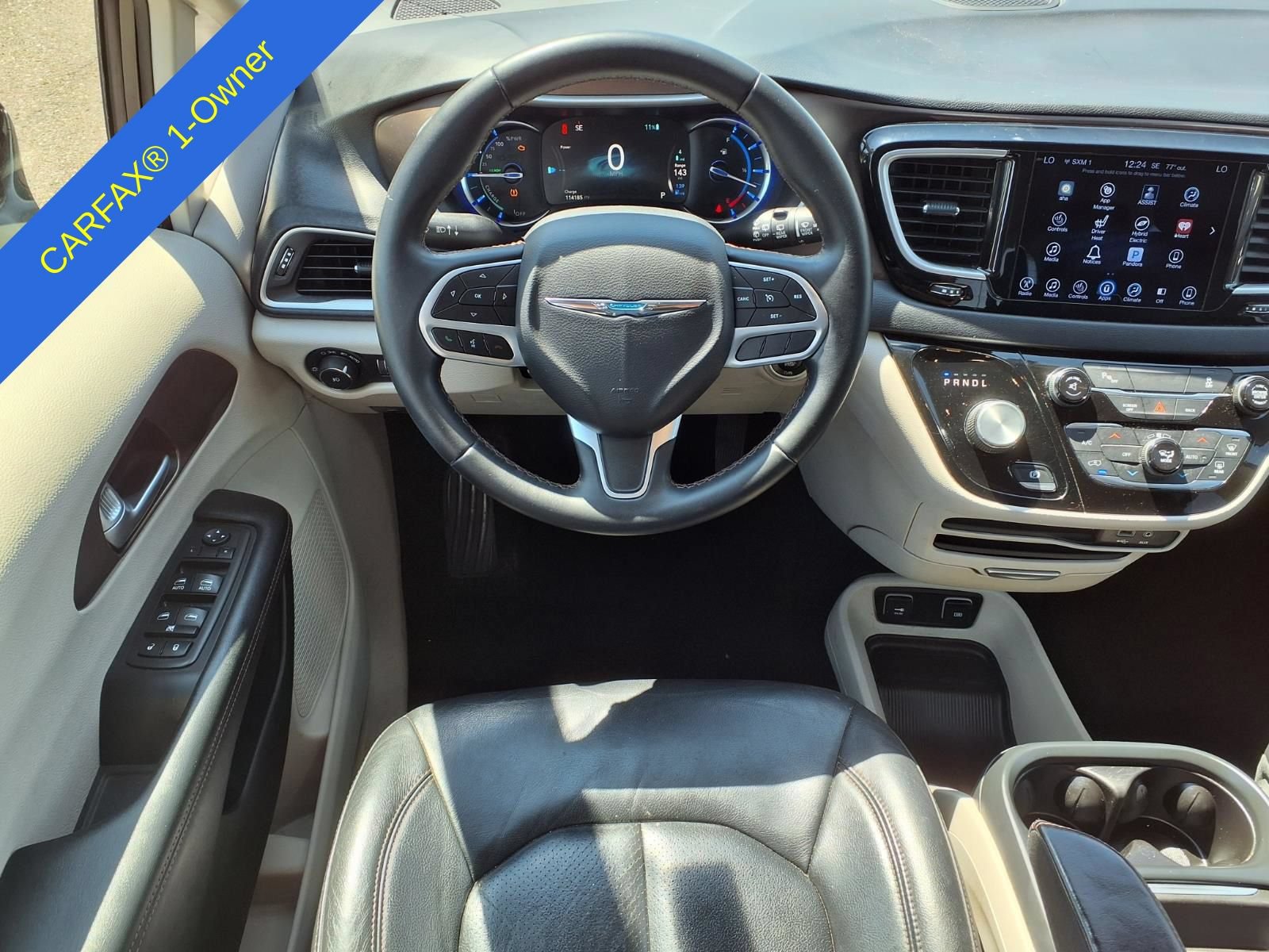 Used 2017 Chrysler Pacifica Premium FWD image 15