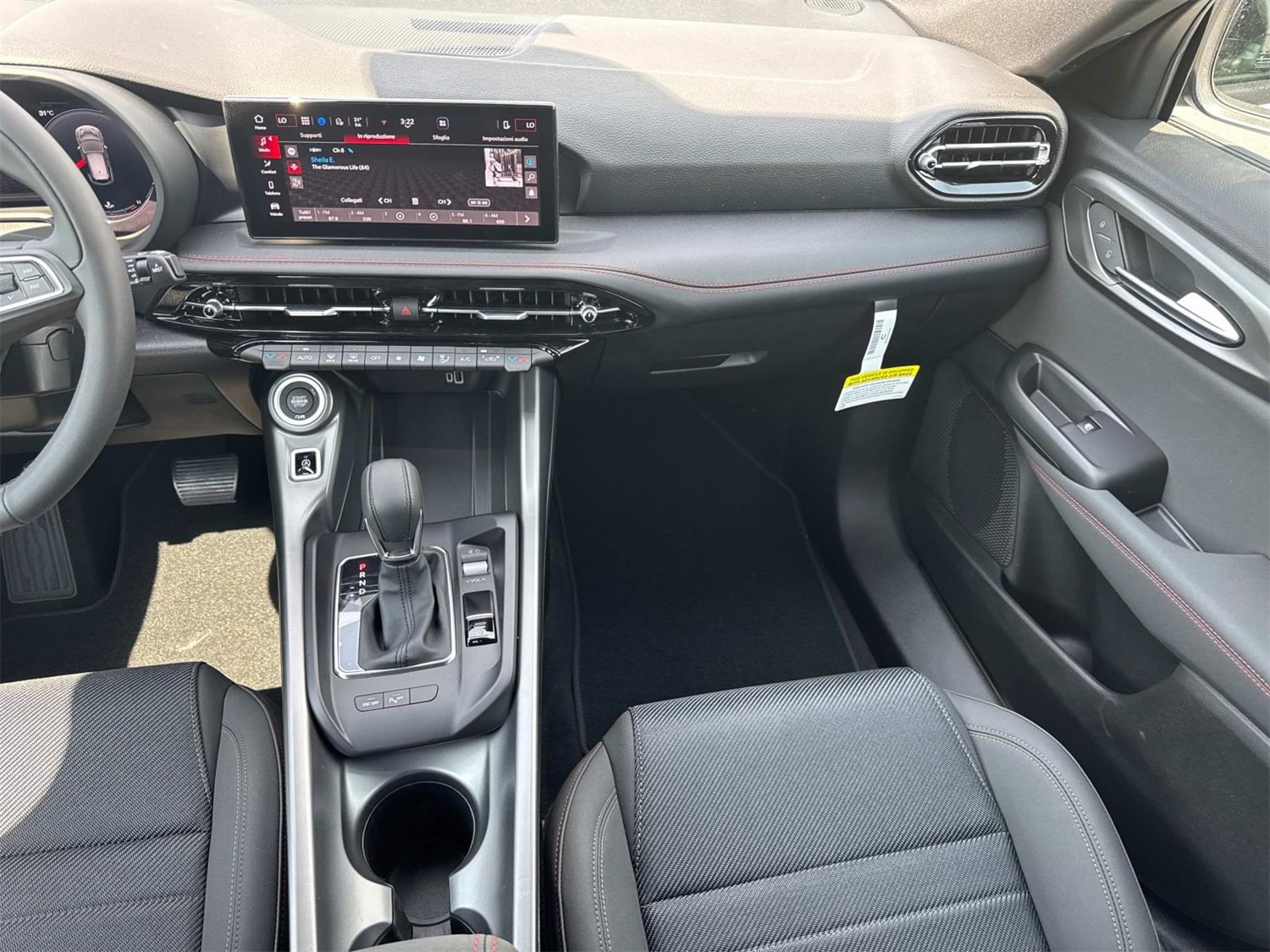 New 2025 Dodge Hornet GT image 15