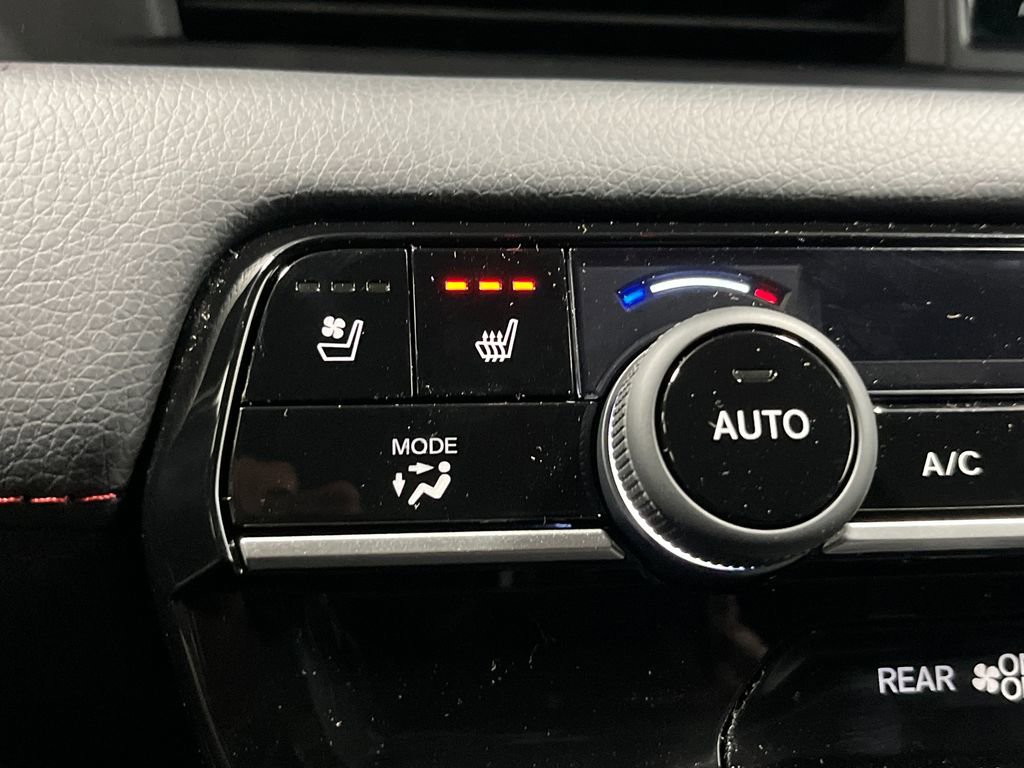 New 2026 Honda Pilot Black Edition image 23