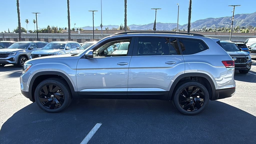 New 2026 Volkswagen Atlas SE FWD image 6