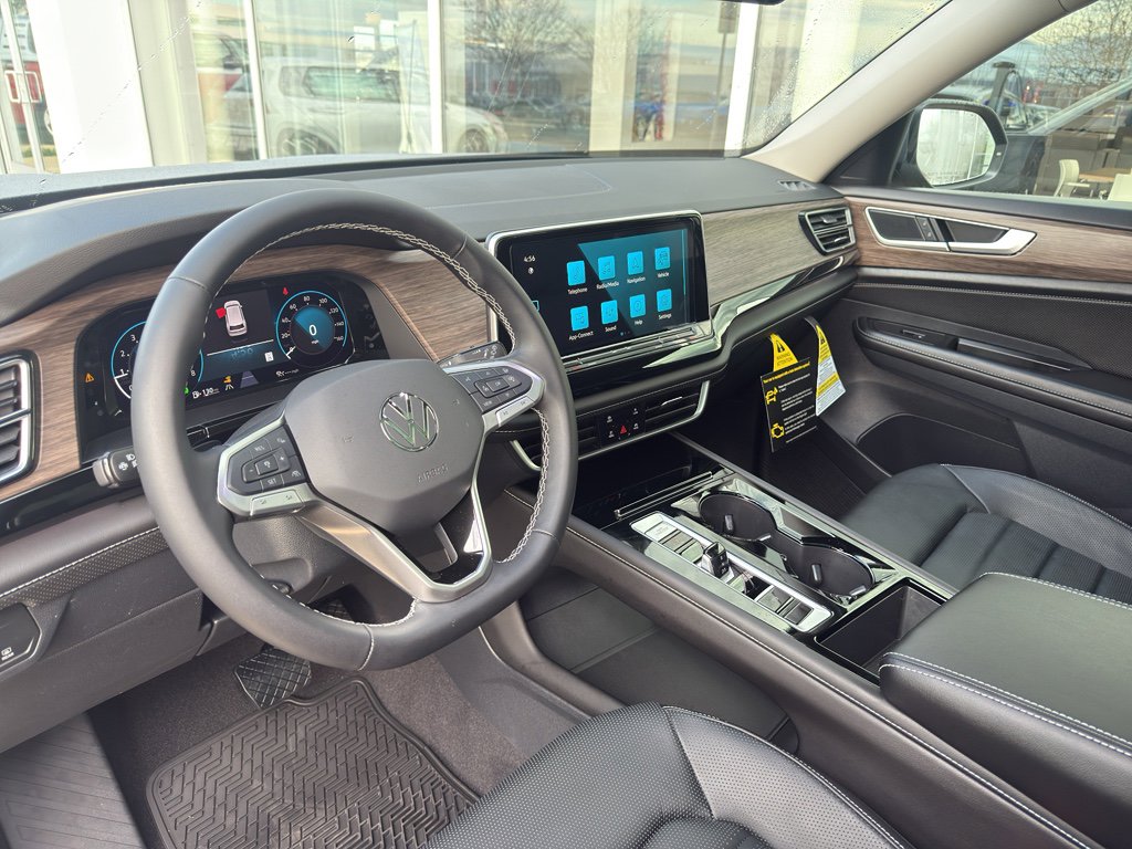 New 2026 Volkswagen Atlas SEL image 9