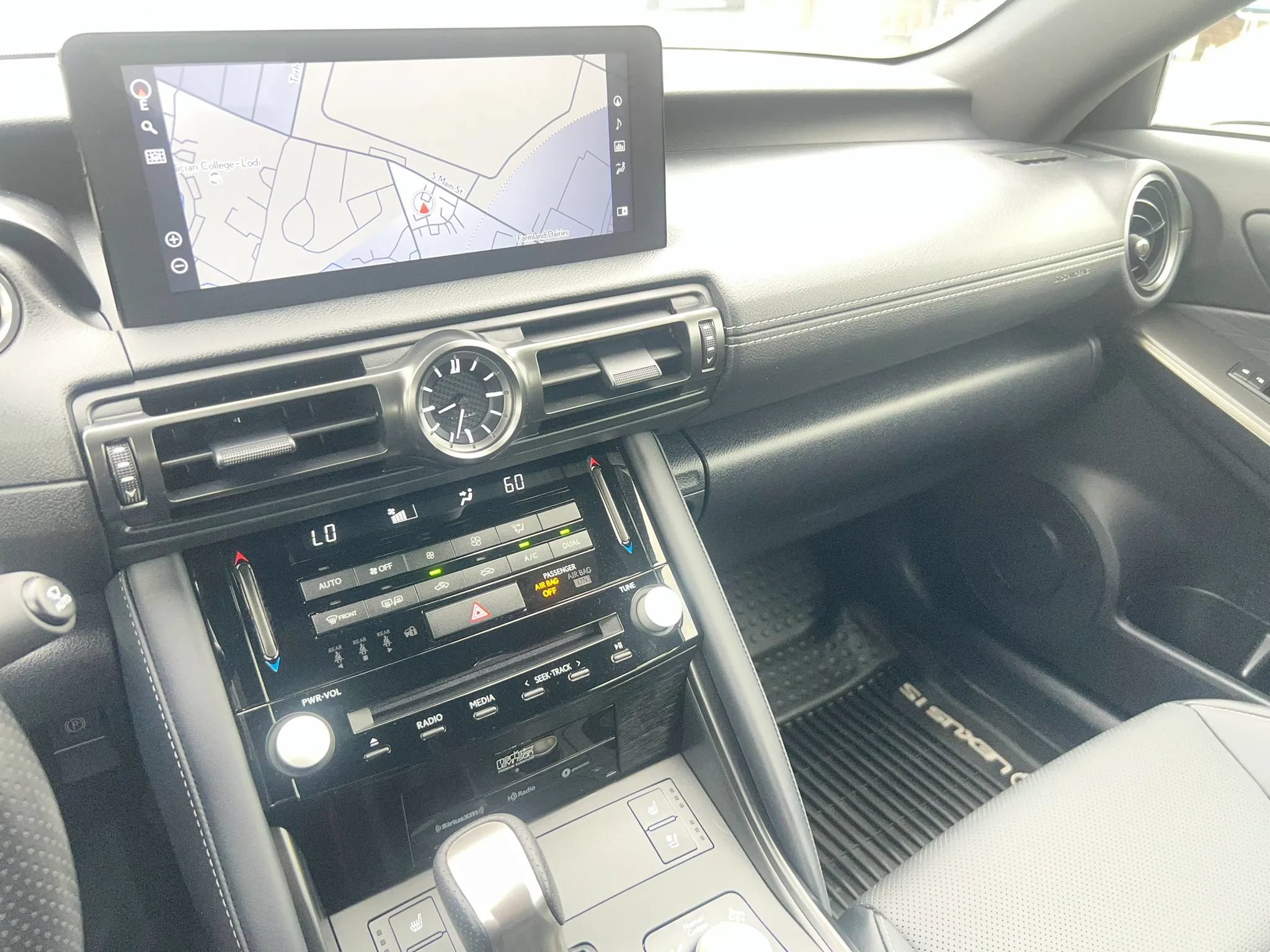 Used 2023 Lexus IS 350 F Sport AWD/4WD image 21