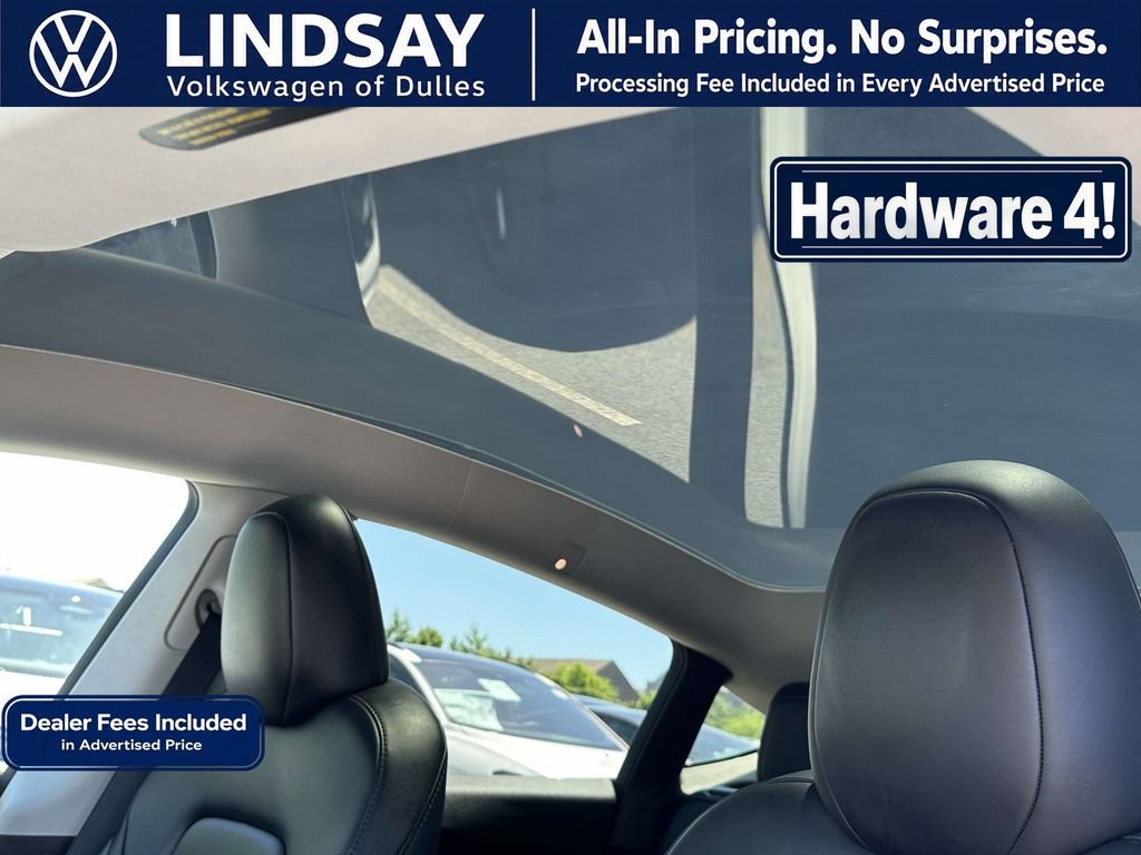 Used 2024 Tesla Model Y Long Range AWD/4WD image 17