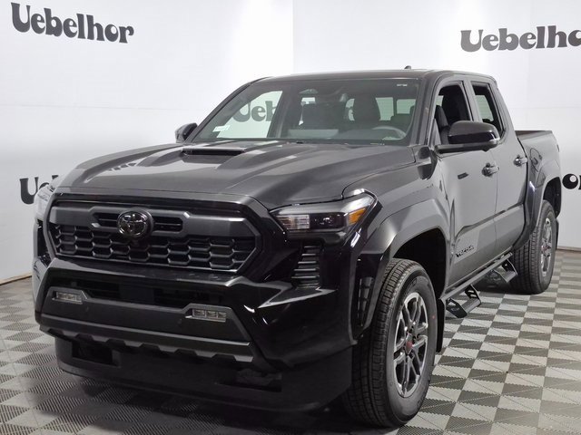 New 2026 Toyota Tacoma TRD Sport image 3