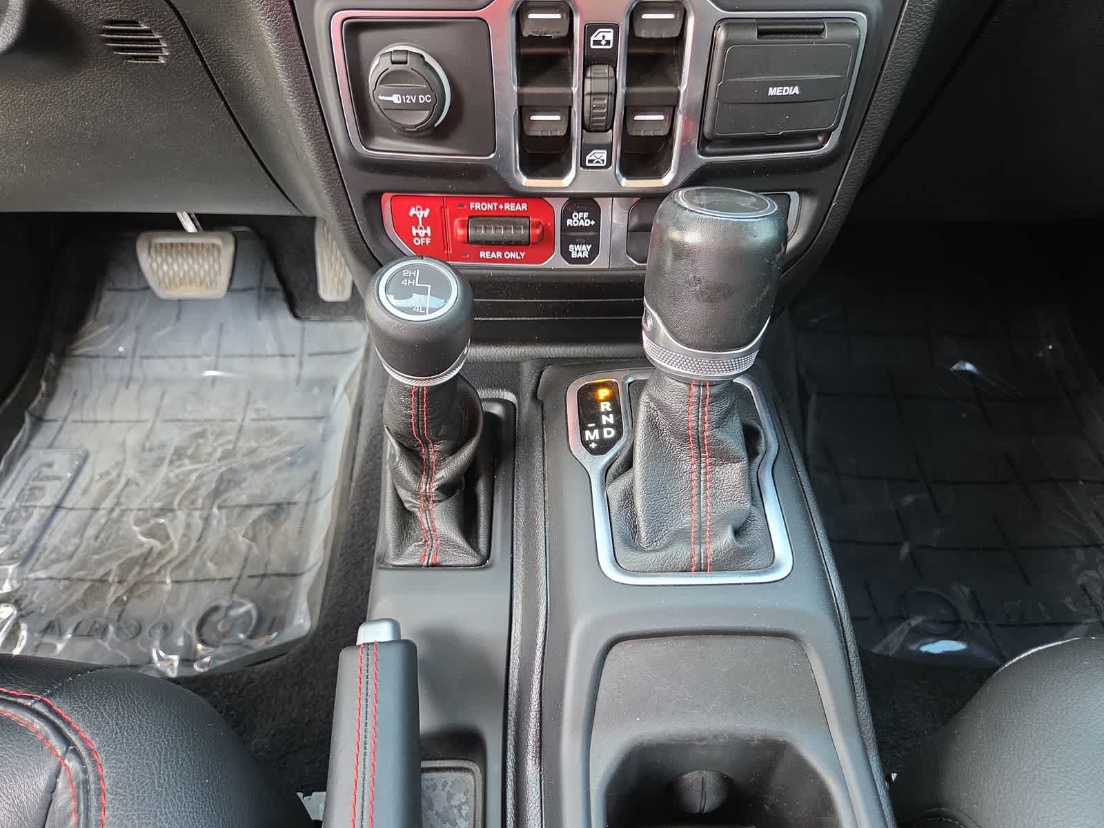 Used 2021 Jeep Wrangler Unlimited Rubicon AWD/4WD image 25
