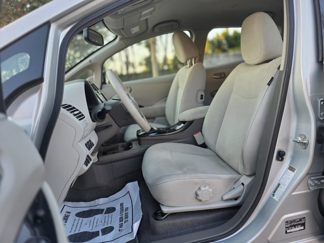 Used 2012 Nissan Leaf SL FWD image 24