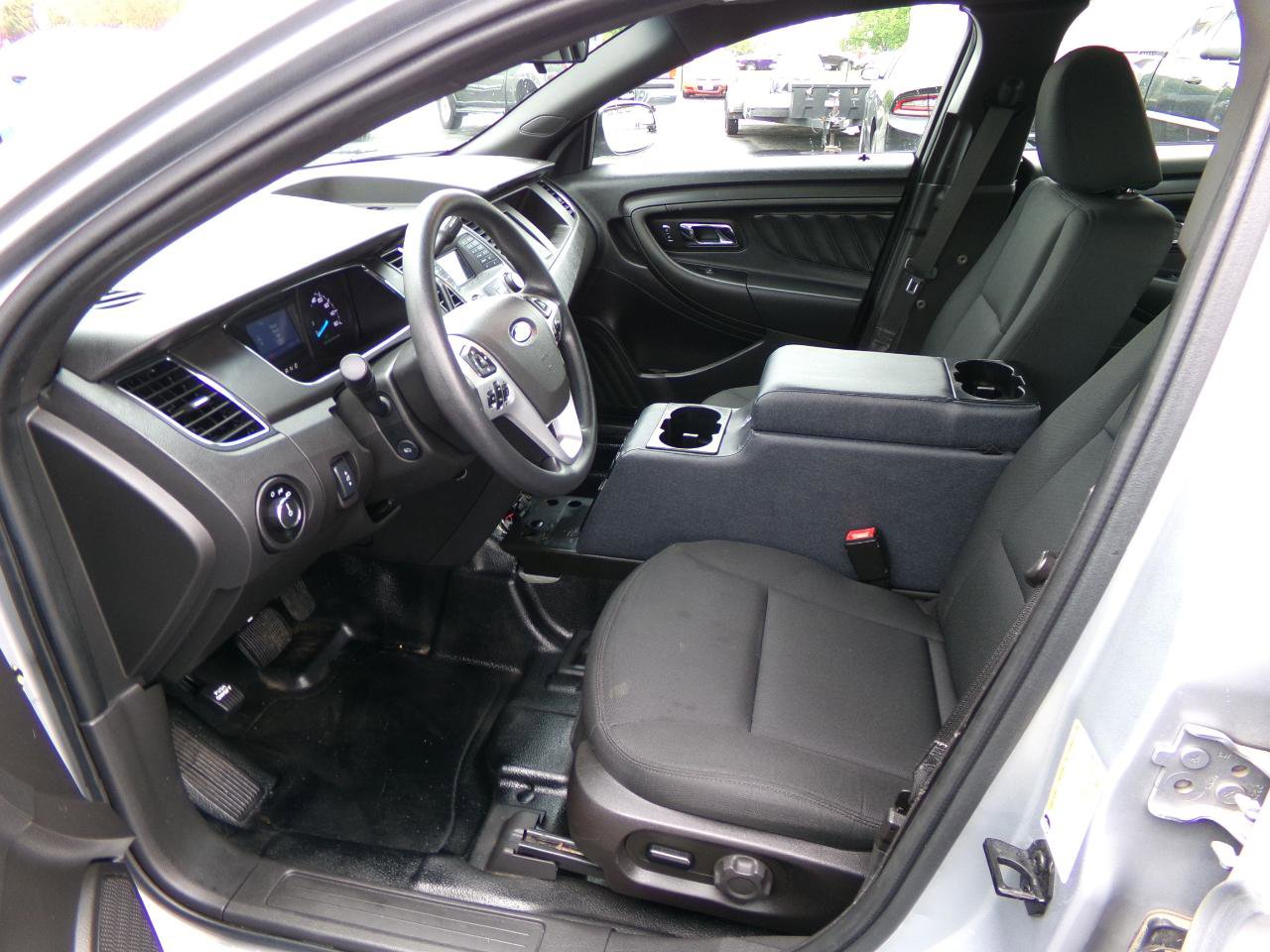 Used 2019 Ford Taurus Police Interceptor AWD image 12