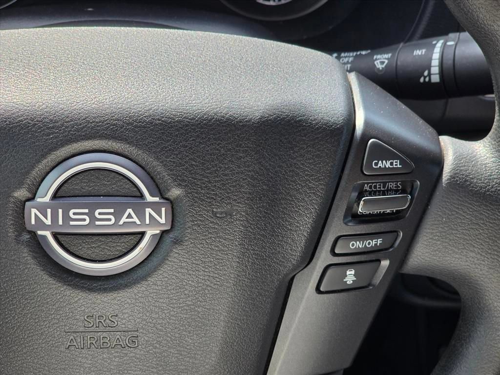 Used 2023 Nissan Frontier SV w/ Technology Package AWD/4WD image 16