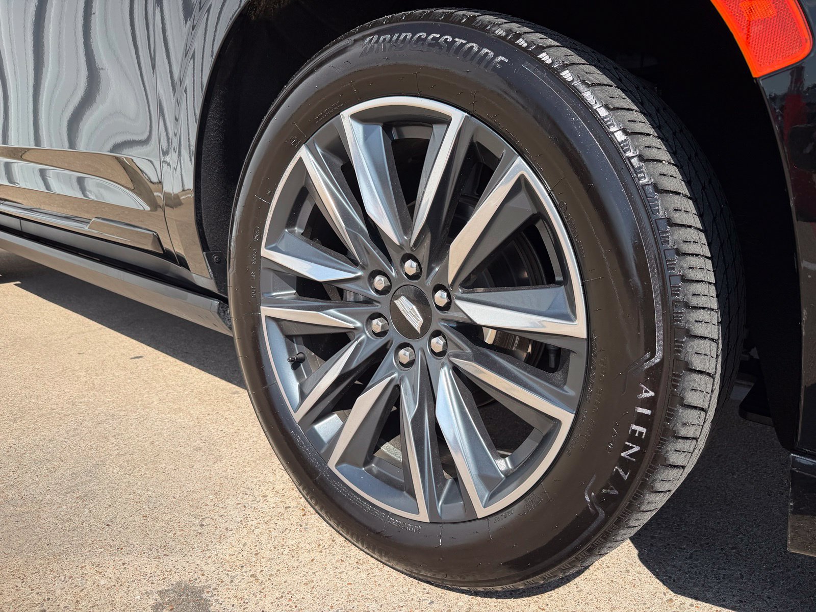Used 2021 Cadillac Escalade Sport Platinum AWD/4WD image 48