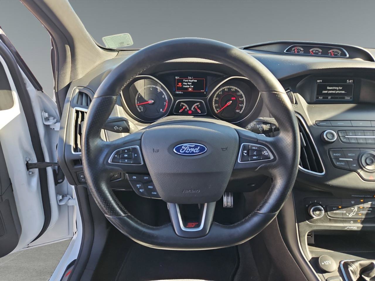 Used 2018 Ford Focus ST FWD image 12