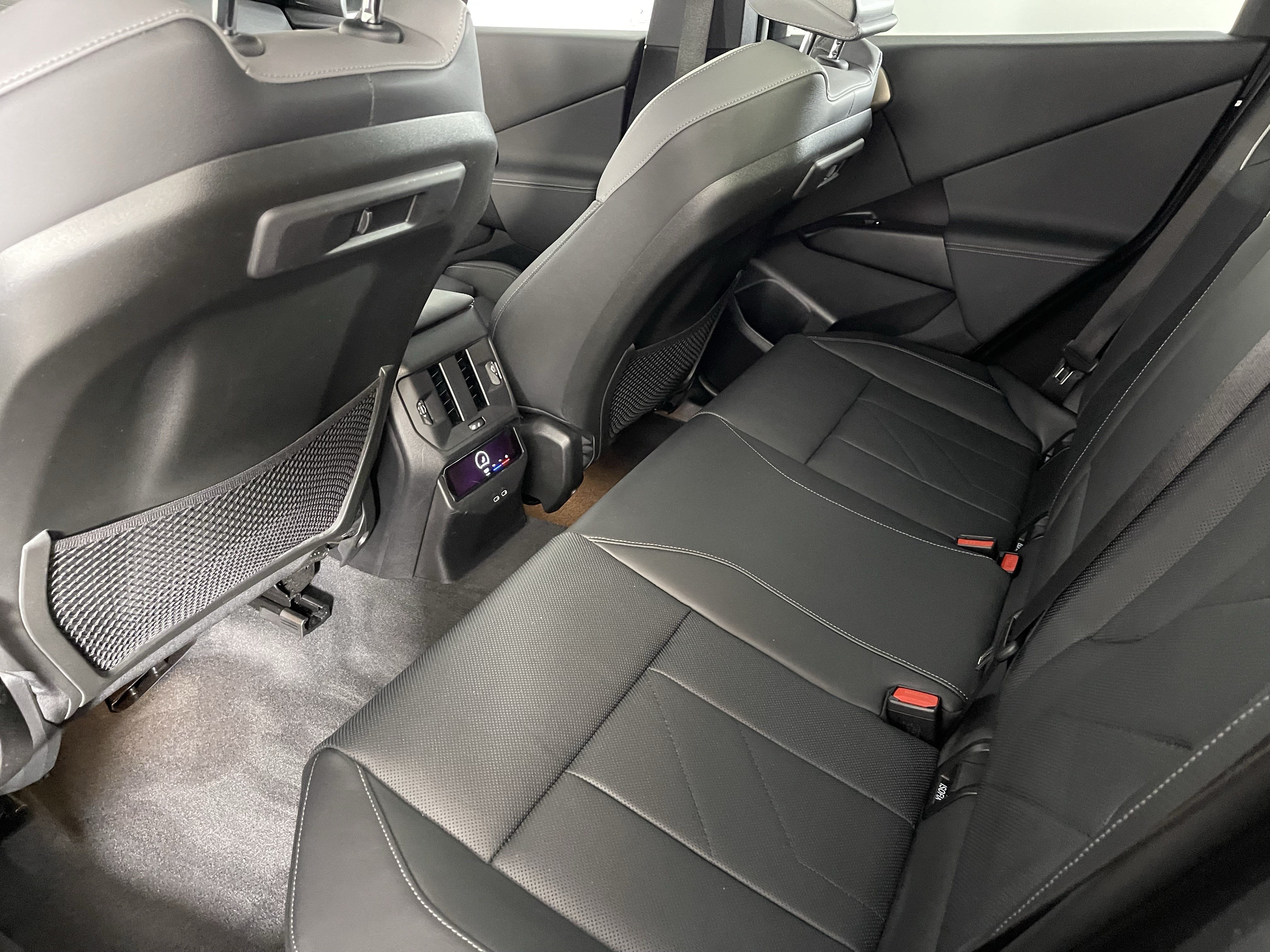 Certified 2025 BMW X3 xDrive30i AWD/4WD image 17