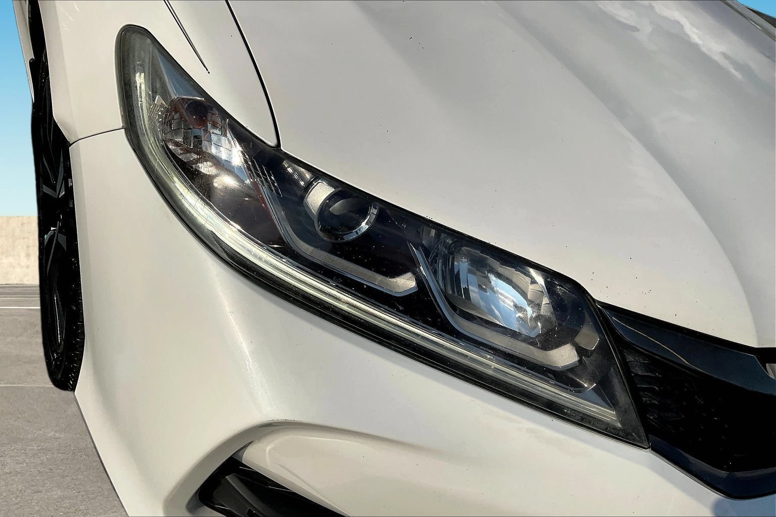 Used 2017 Honda Accord EX-L image 31