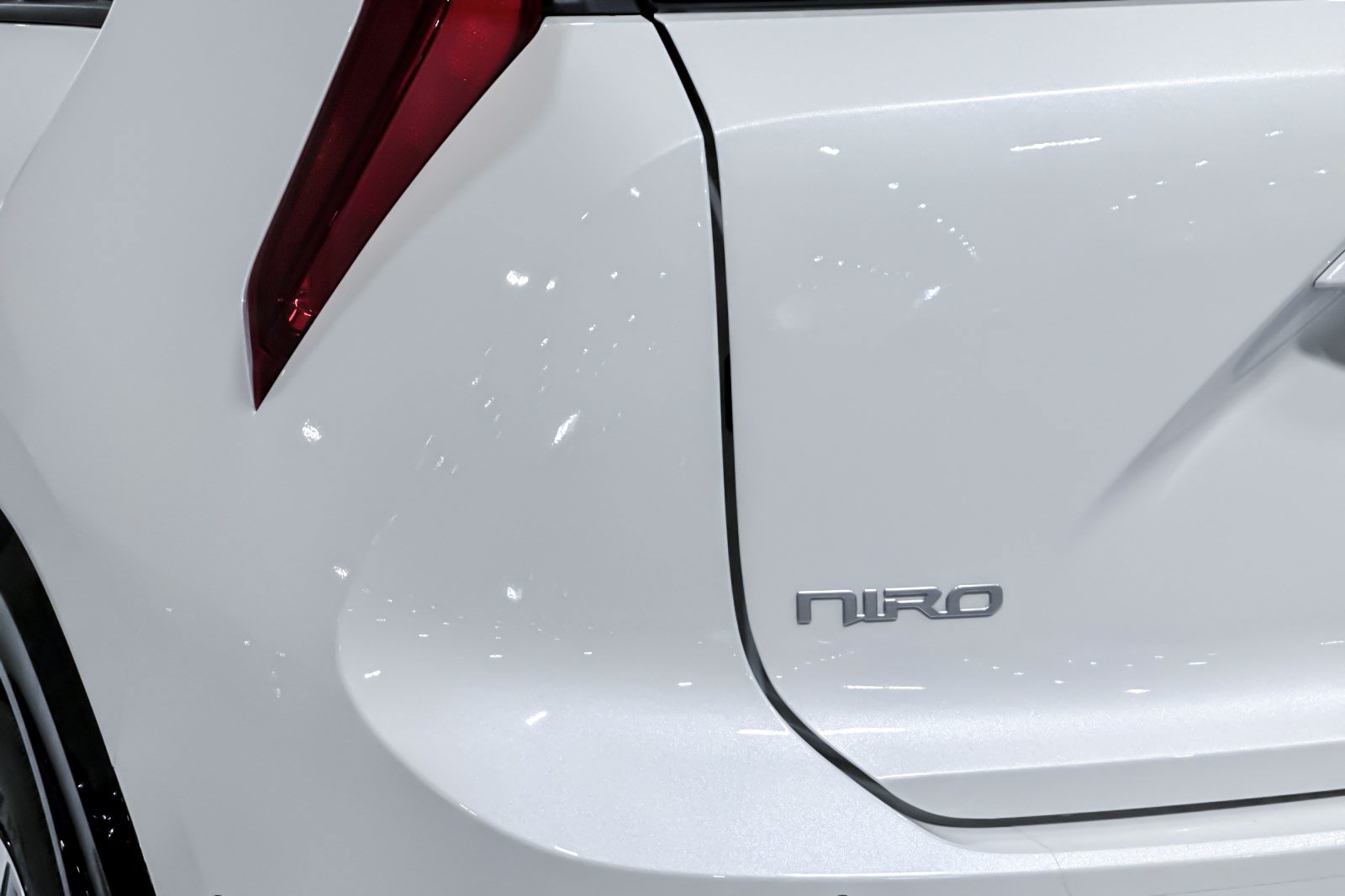 Used 2023 Kia Niro Wind FWD image 21
