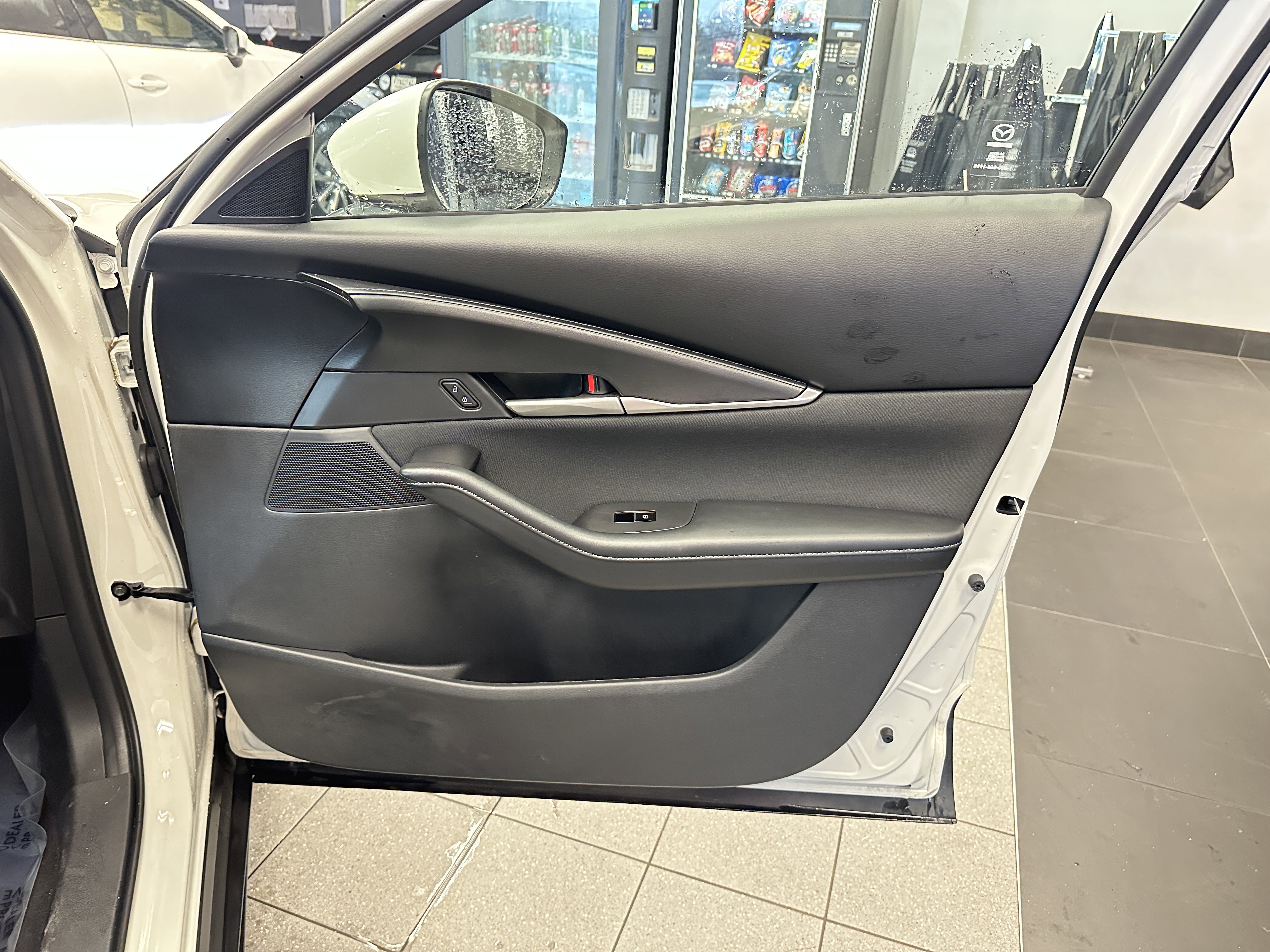 Certified 2023 MAZDA CX-30 AWD 2.5 S image 31