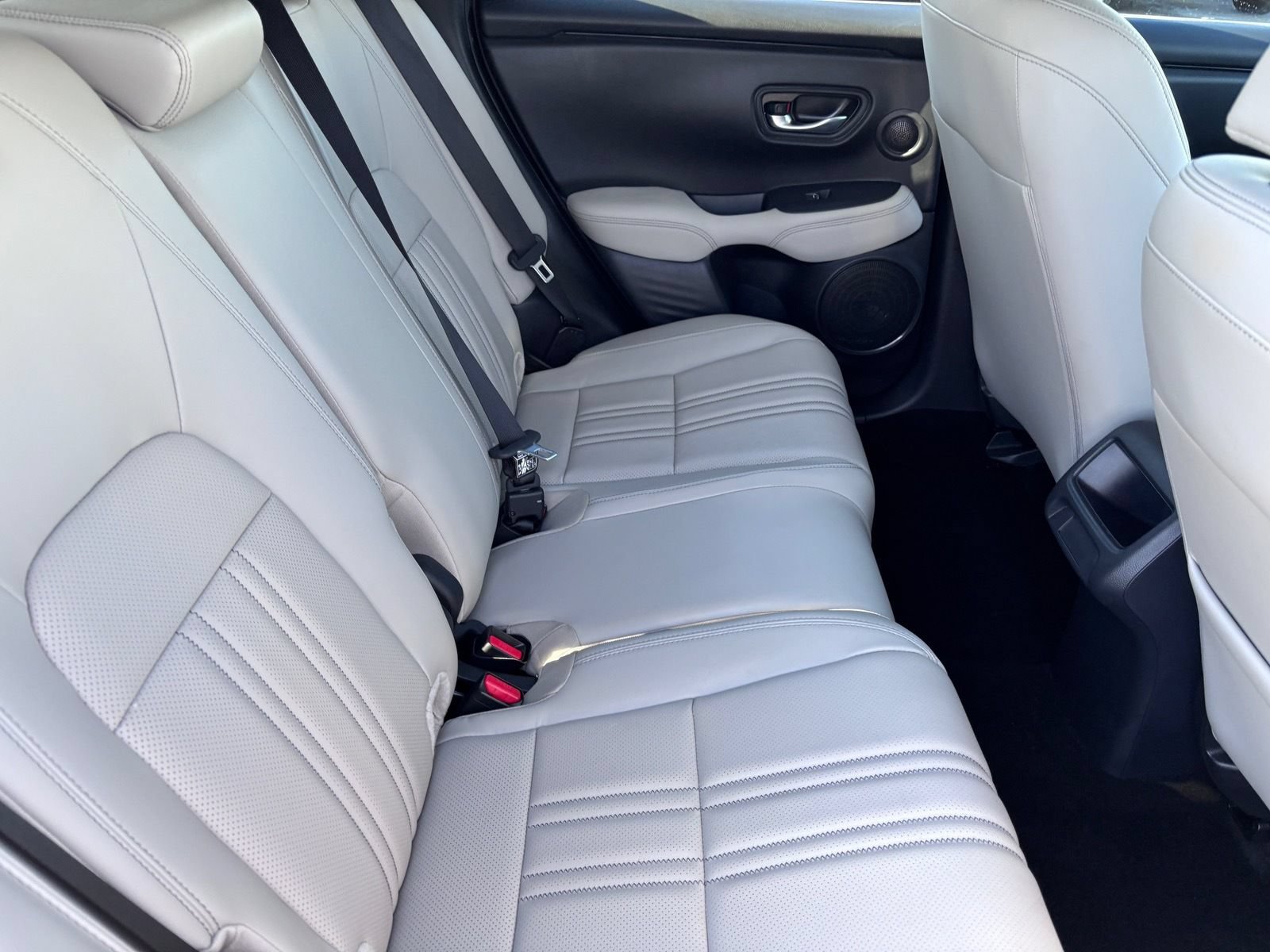 Certified 2025 Honda HR-V EX-L image 15