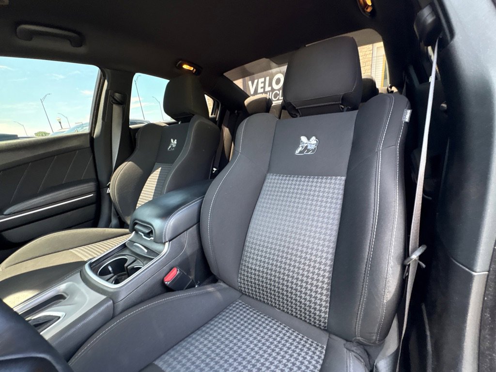 Used 2022 Dodge Charger Scat Pack RWD image 28