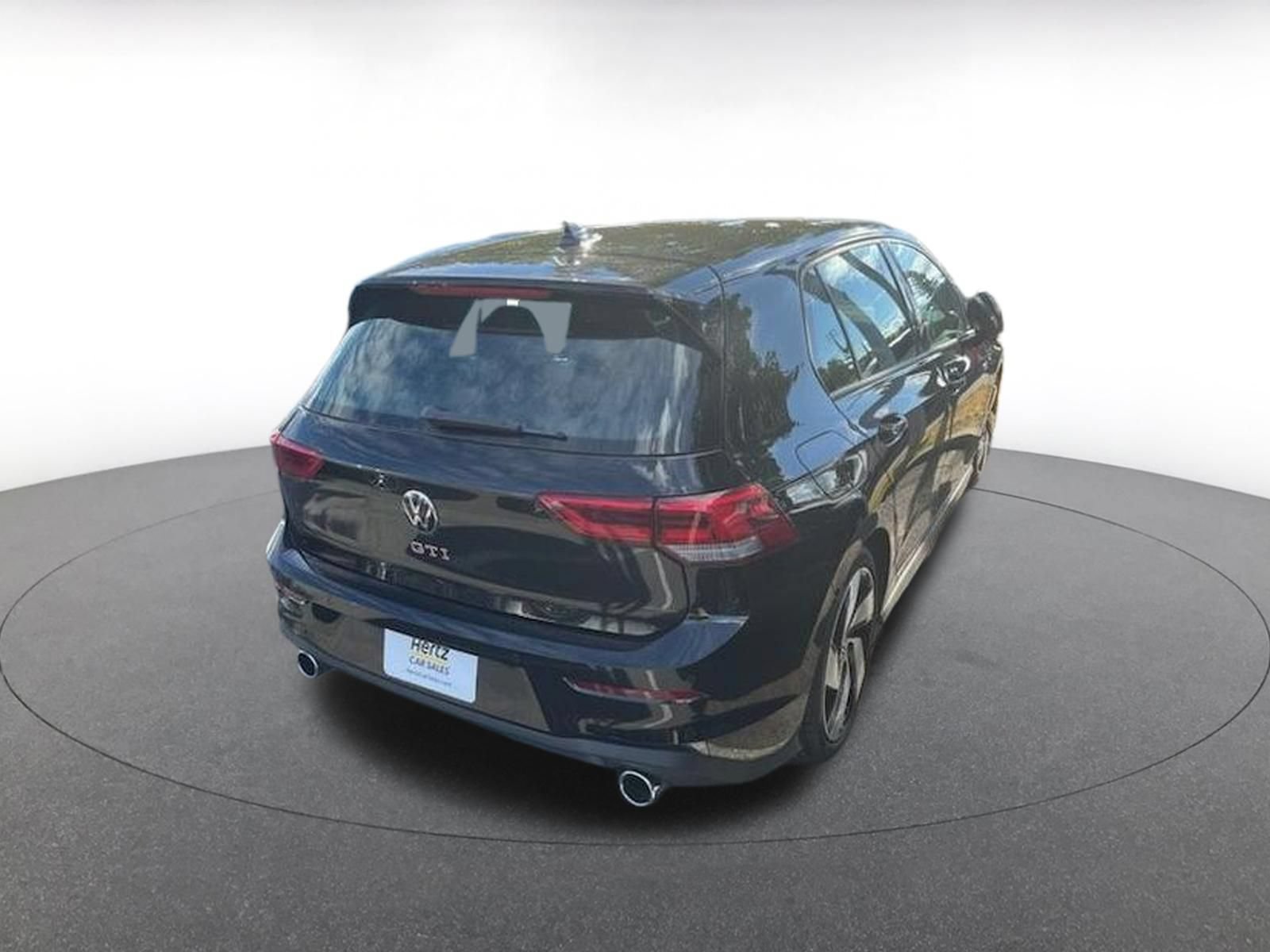 Used 2026 Volkswagen Golf S FWD image 8