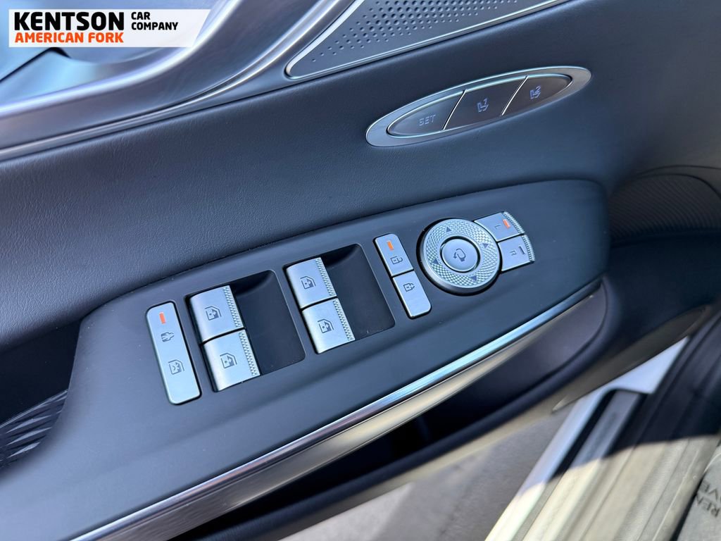 Used 2026 Genesis GV70 2.5T Sport Prestige image 24