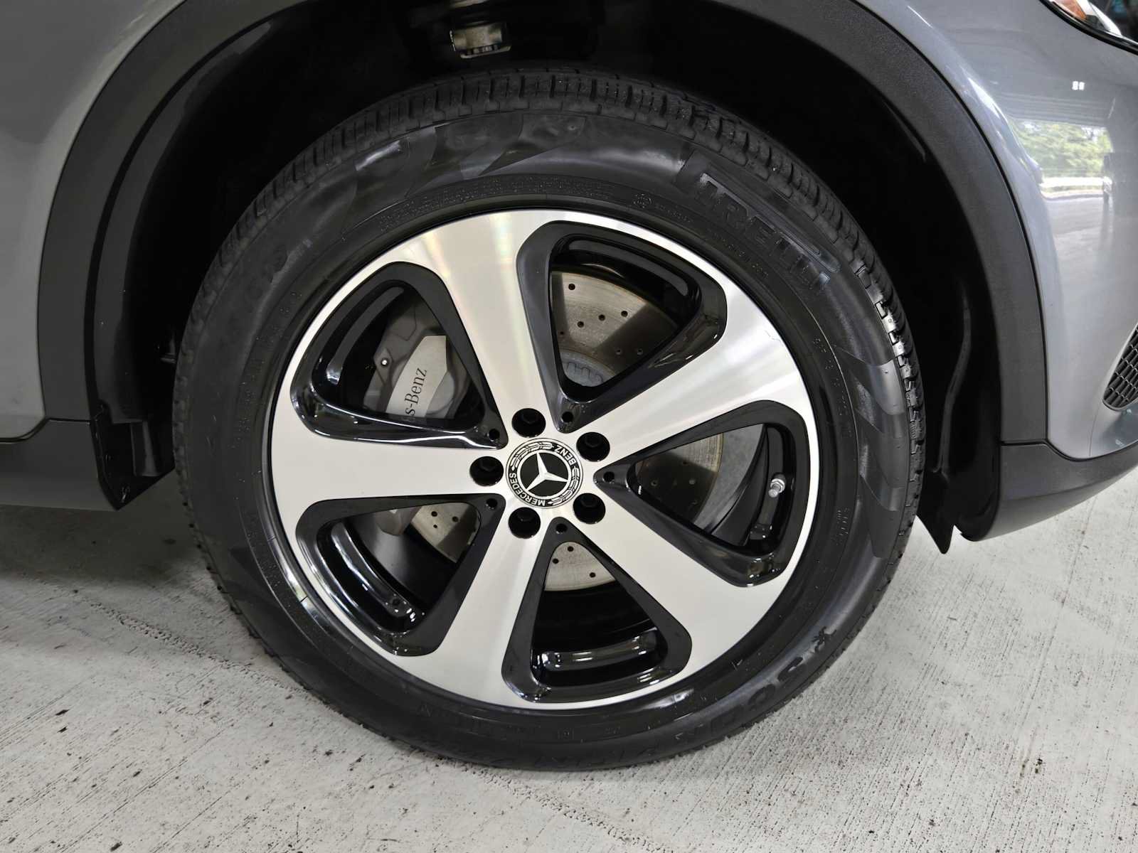 Used 2019 Mercedes-Benz GLC 350e 4MATIC image 9