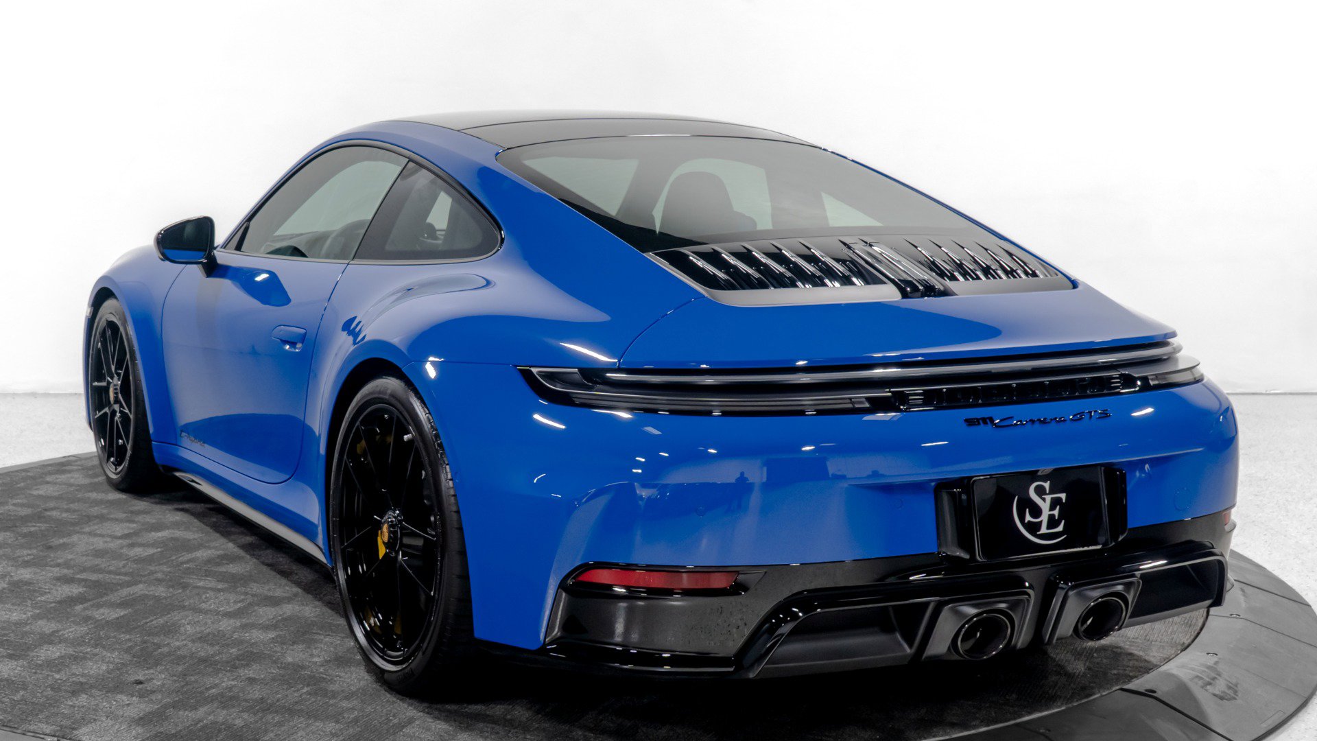 Used 2026 Porsche 911 Carrera GTS image 19