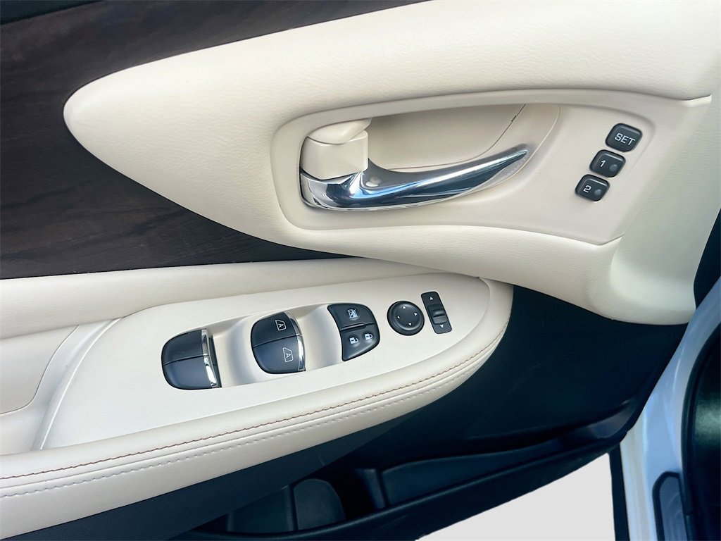 Used 2021 Nissan Murano Platinum image 18