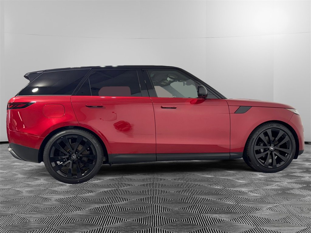 New 2025 Land Rover Range Rover Sport SE image 6