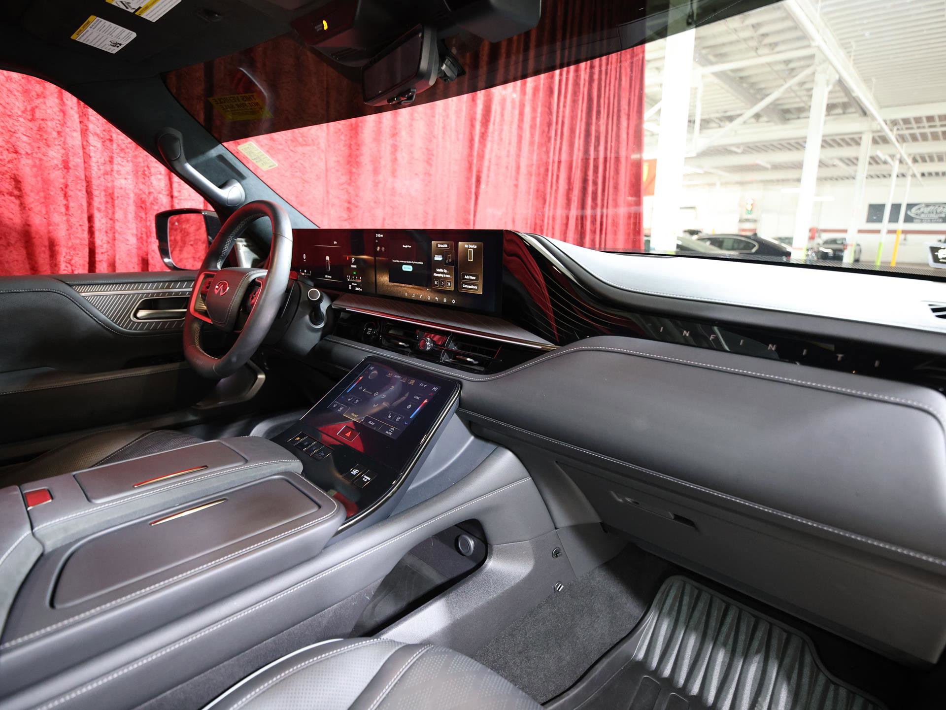 Used 2025 INFINITI QX80 Autograph w/ Autograph Exterior Package image 37