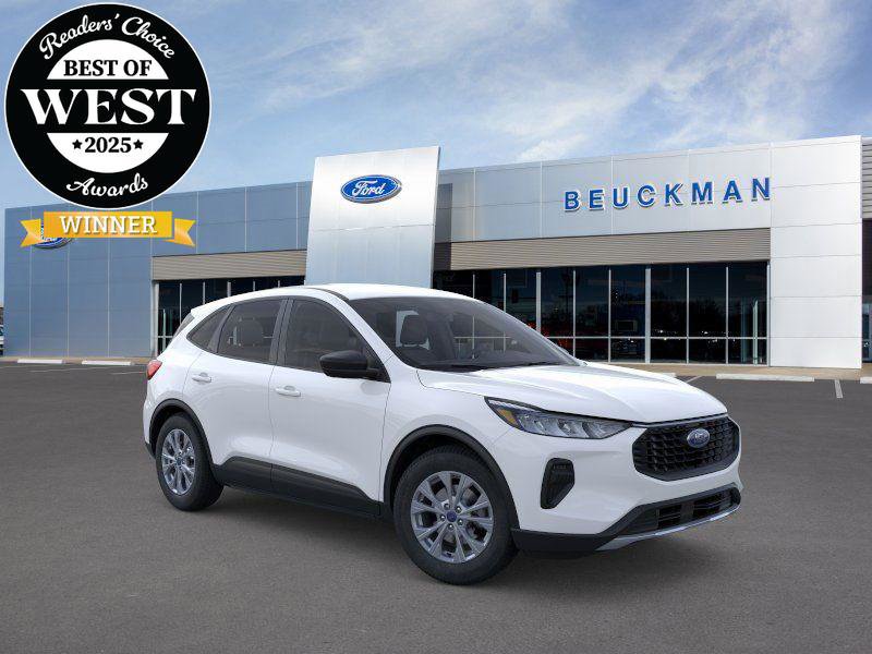 Used 2025 Ford Escape Active w/ Cold Weather Package image 1