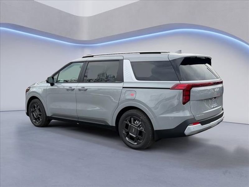 New 2026 Kia Carnival EX image 5