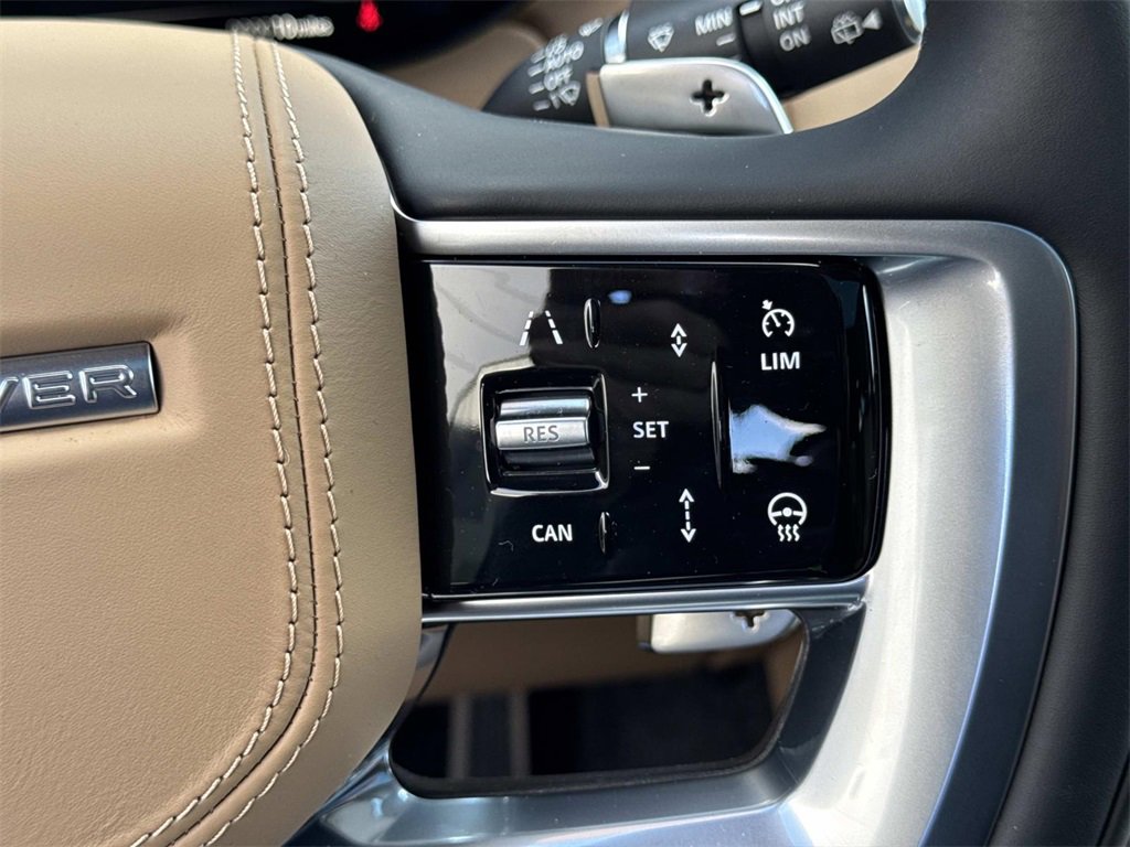 New 2026 Land Rover Range Rover SE image 29