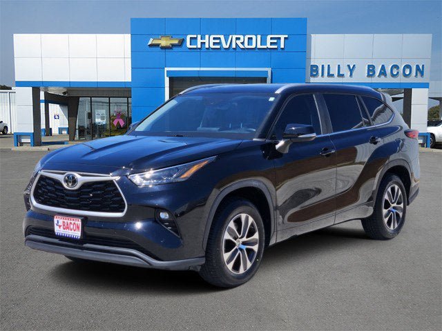 Used 2023 Toyota Highlander XLE