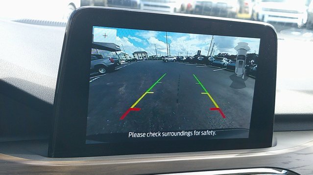 Used 2020 Ford Escape Titanium image 18