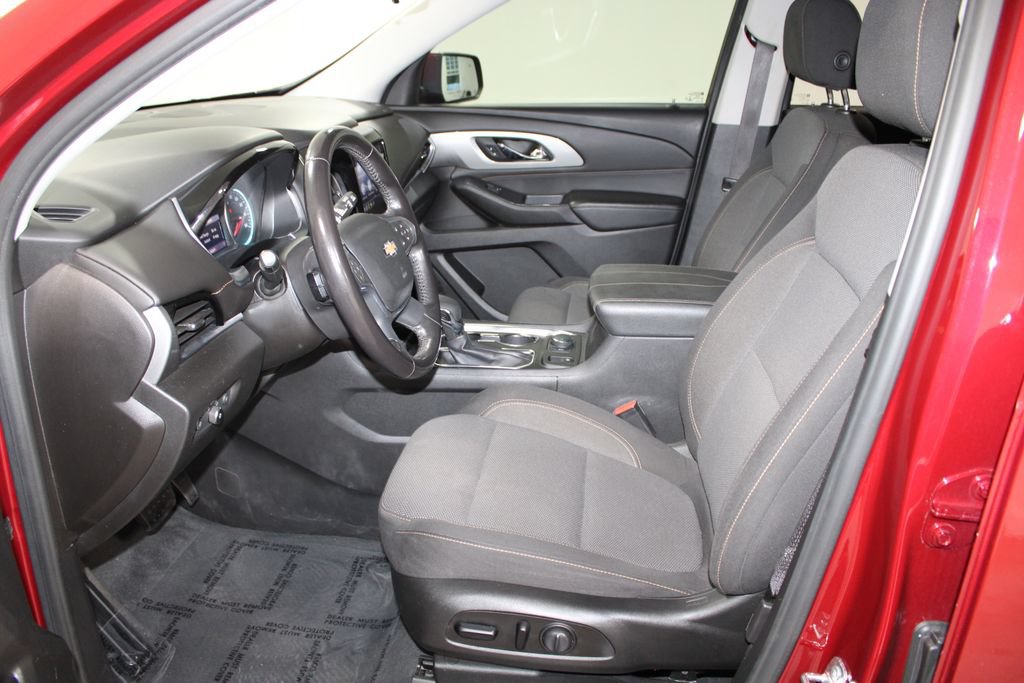Used 2021 Chevrolet Traverse LT AWD/4WD image 21
