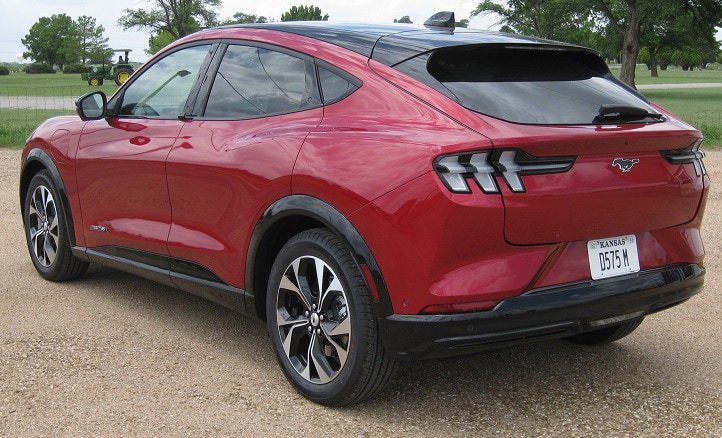 Used 2023 Ford Mustang Mach-E Premium AWD/4WD image 5
