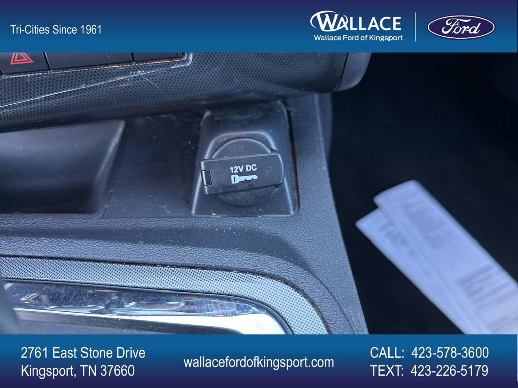 Used 2010 Dodge Challenger SE image 24