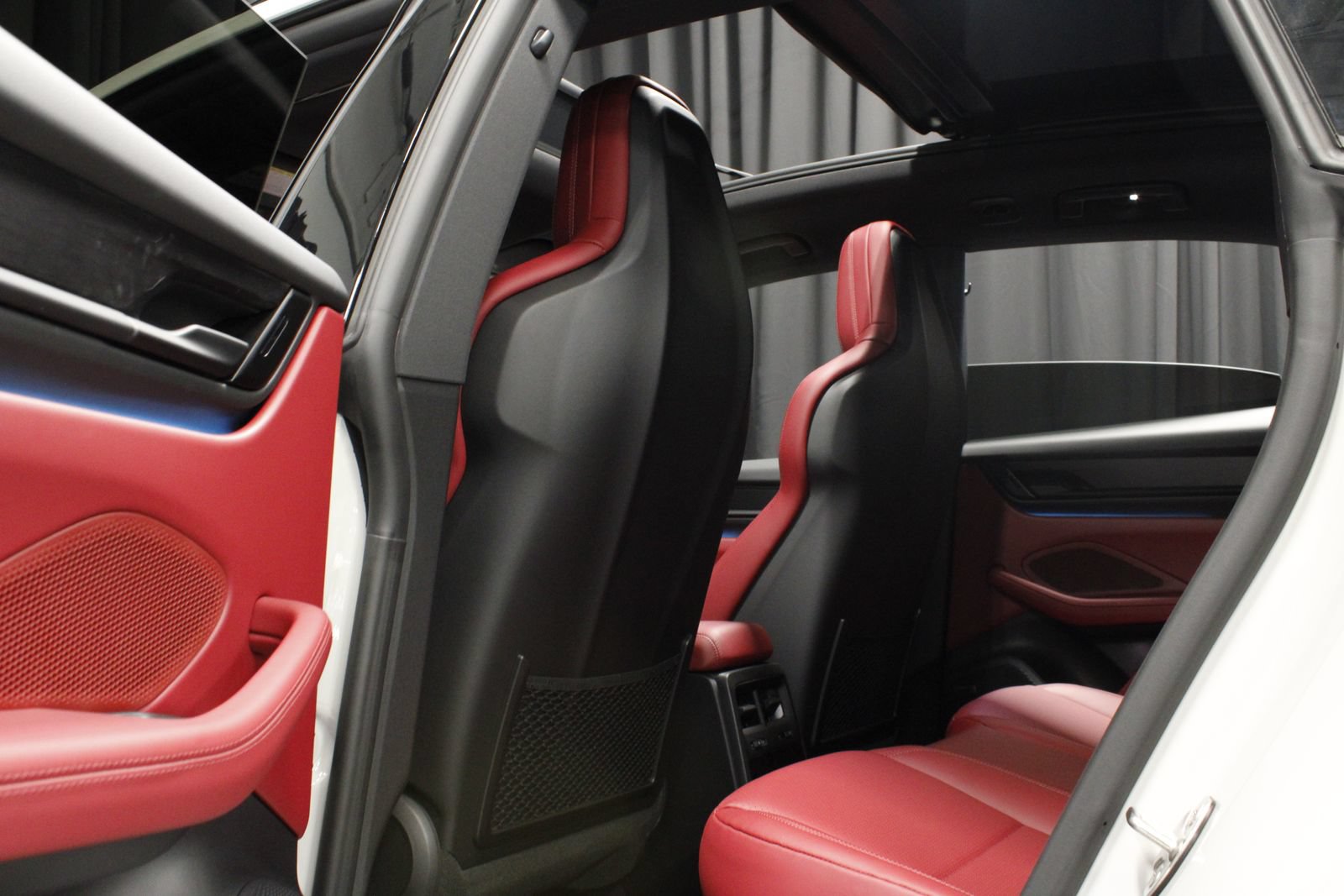 New 2026 Porsche Macan GTS Electric AWD/4WD image 23