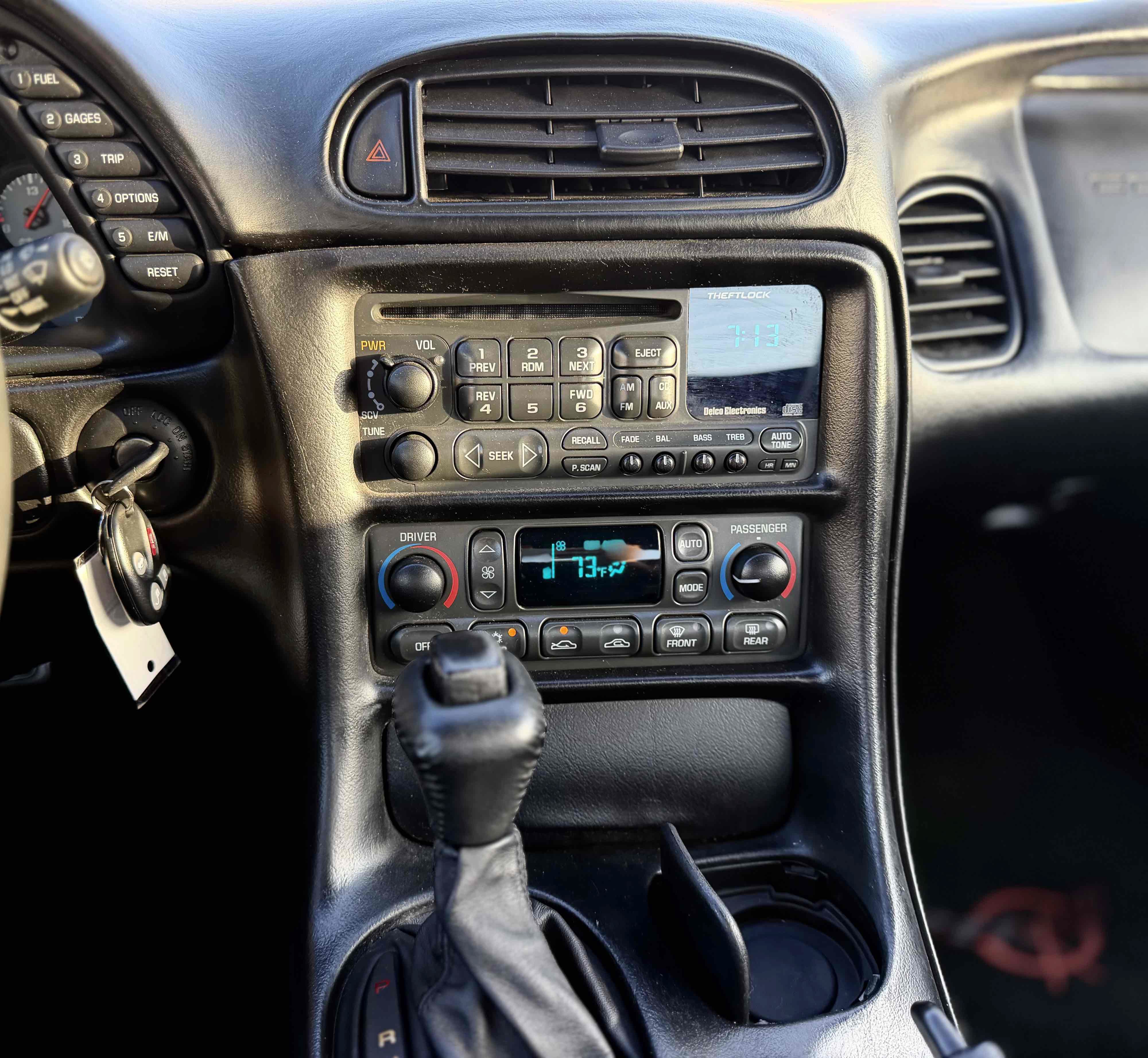 Used 2001 Chevrolet Corvette Convertible w/ Preferred Equipment Group2 RWD image 20