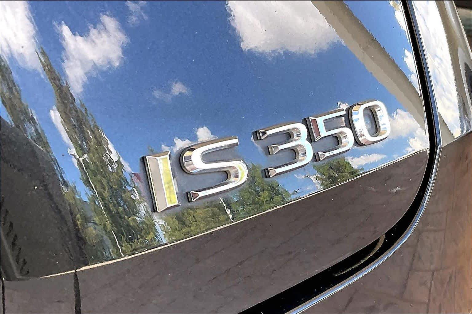 Used 2021 Lexus IS 350 F Sport RWD image 29