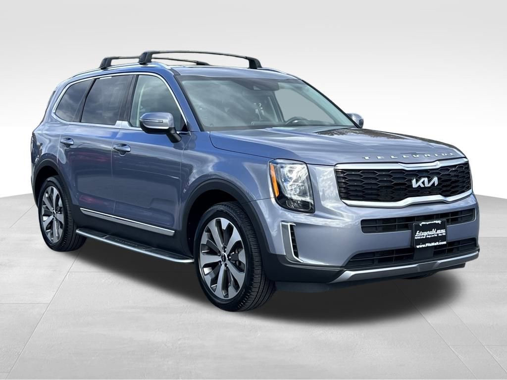 Used 2022 Kia Telluride EX w/ EX Premium Package