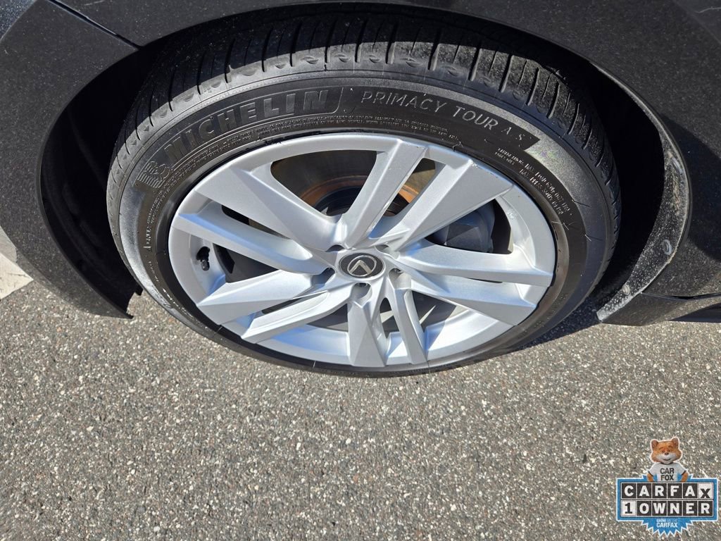 Used 2024 Lexus IS 300 w/ Comfort Package image 15
