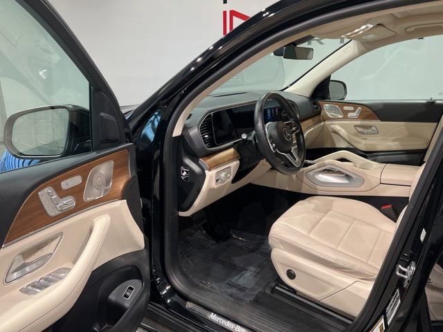 Used 2022 Mercedes-Benz GLE 350 4MATIC w/ Premium Package image 17