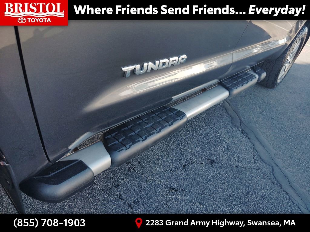 Used 2016 Toyota Tundra Limited w/ Limited Premium Package image 11