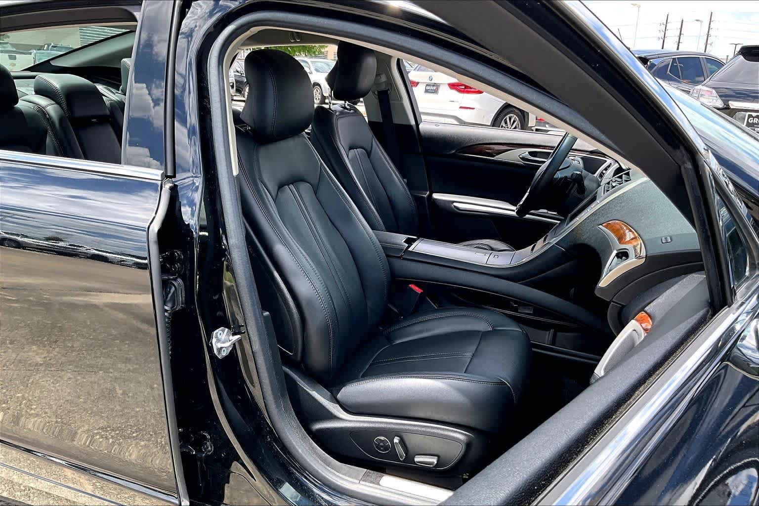 Used 2016 Lincoln MKZ AWD w/ Equipment Group 300A Reserve image 8