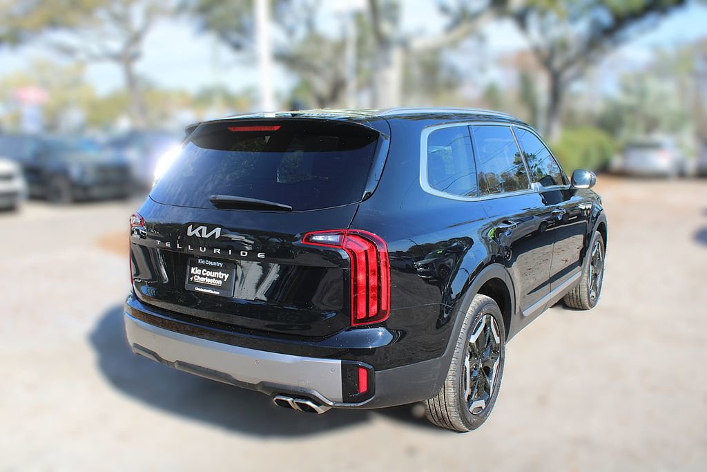 Used 2025 Kia Telluride S image 7