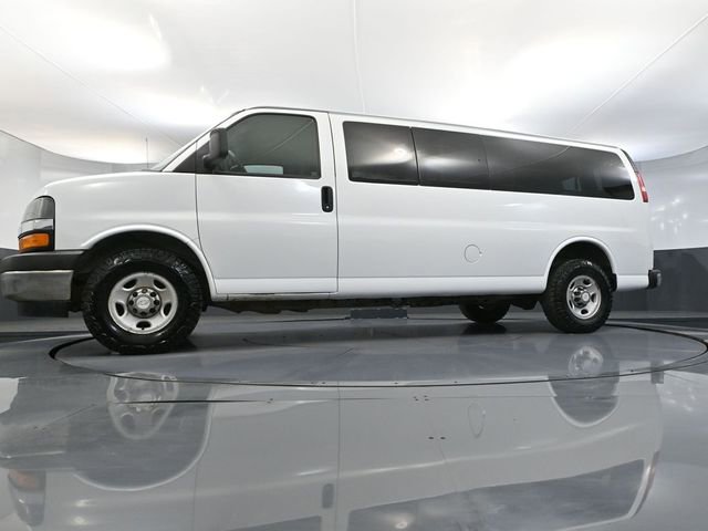Used 2017 Chevrolet Express 3500 LT w/ LT Preferred Equipment Group RWD image 48