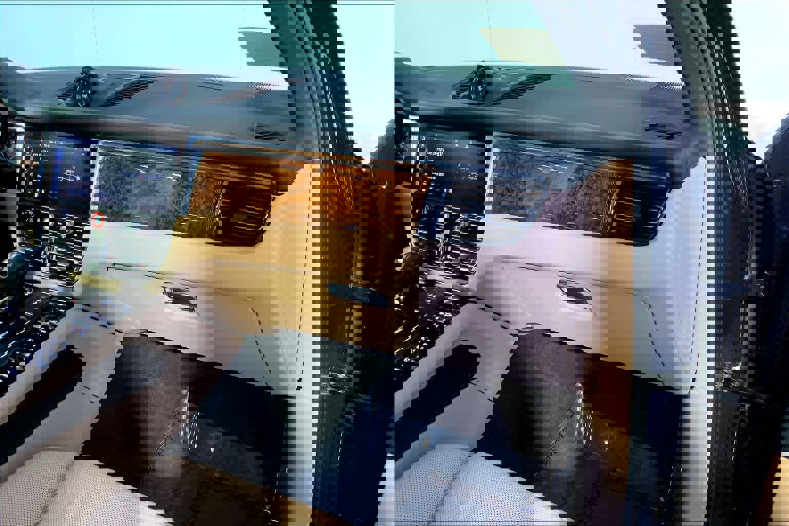 Used 2022 Porsche Macan image 22