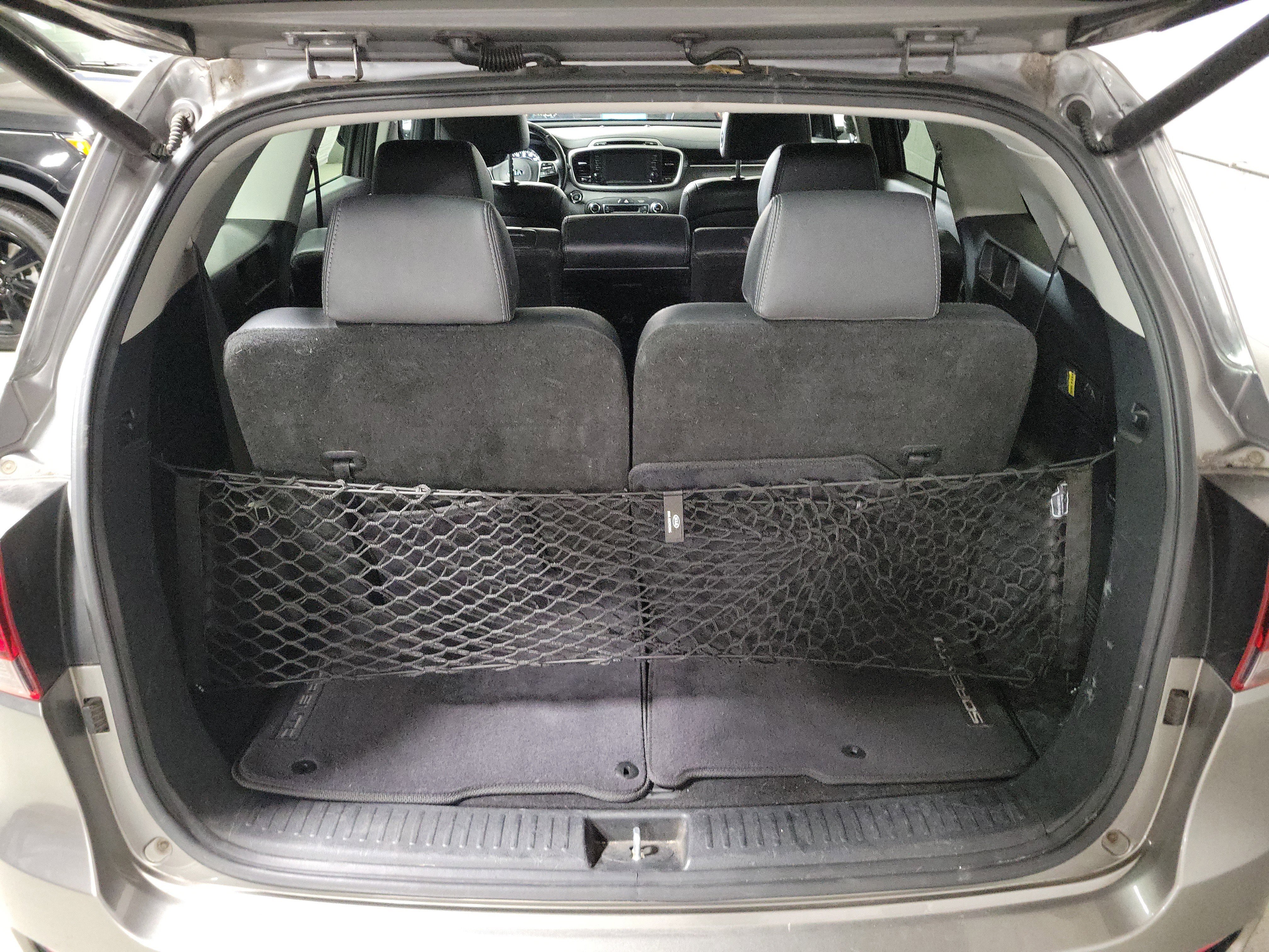 Used 2019 Kia Sorento EX image 9