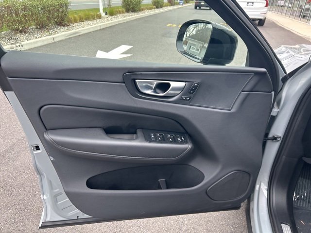 Certified 2025 Volvo XC60 B5 Plus image 16