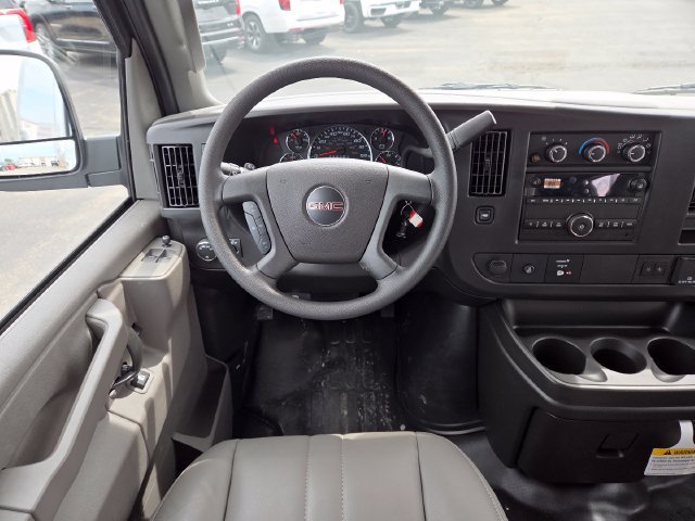 New 2026 GMC Savana 3500 w/ Driver Convenience Package RWD image 24